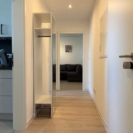 Completely Renovated With King-size Bed And Loggia *